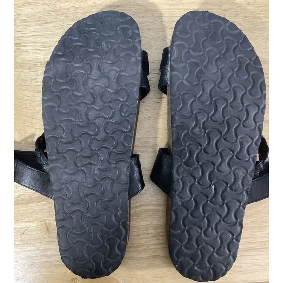 TORRID Sandals MENS Size 11 Black Strappy Style S1-26 - Picture 3 of 3